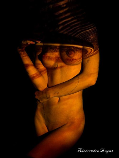 Foto di nudo studio Milano